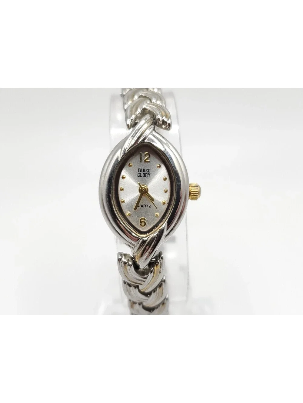 Faded Glory Quartz Women Watch New Battery Silver Tone Oval 18mm
